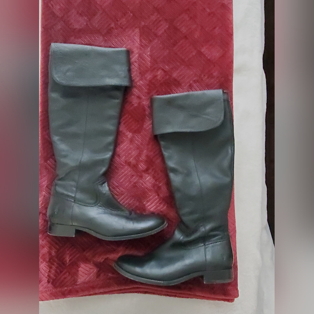 Black Leather Over-the-Knee  Boot - Picture 8 of 15